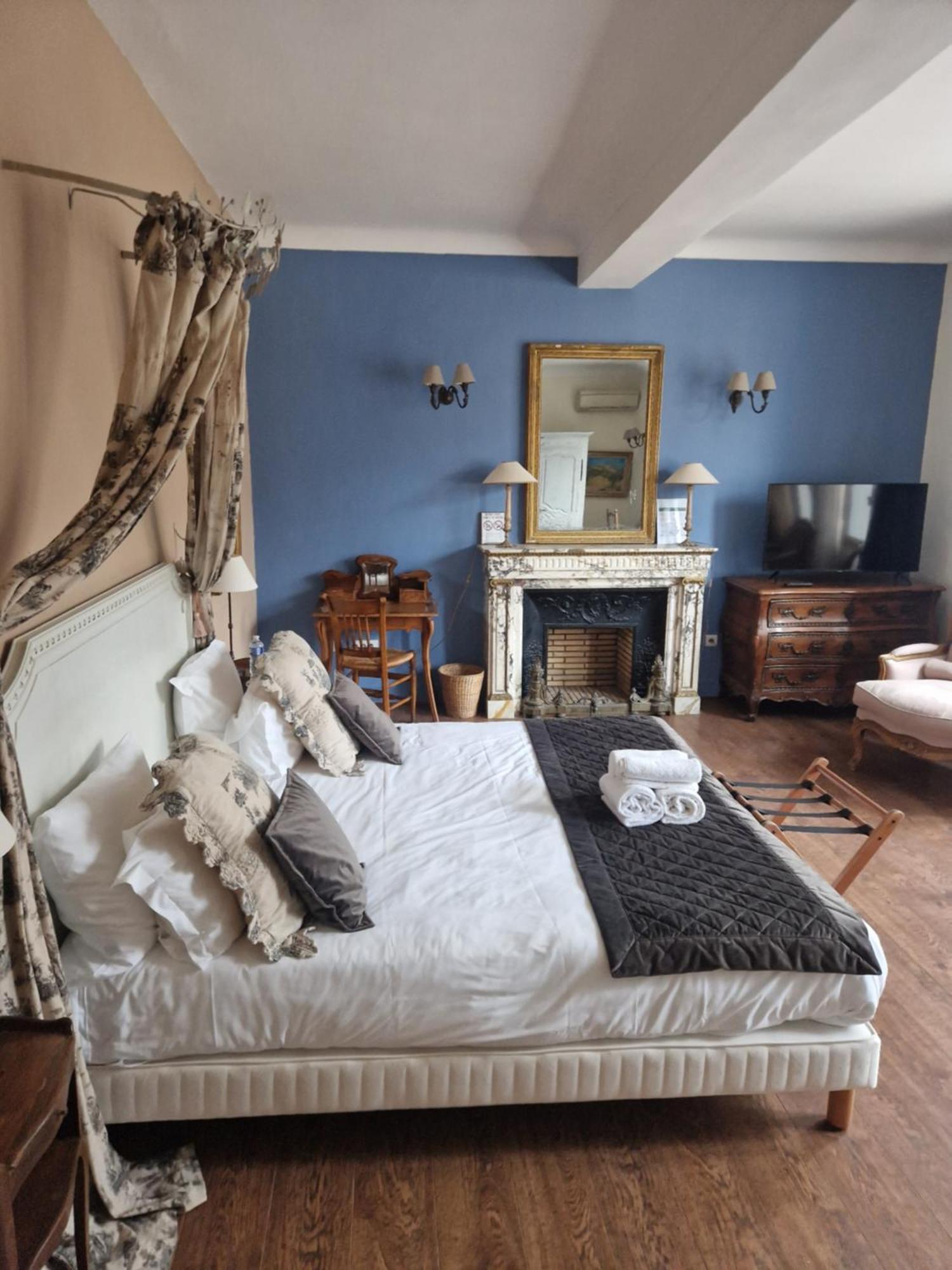 La Bastide Du Bois Breant Hotel Maubec  Ngoại thất bức ảnh
