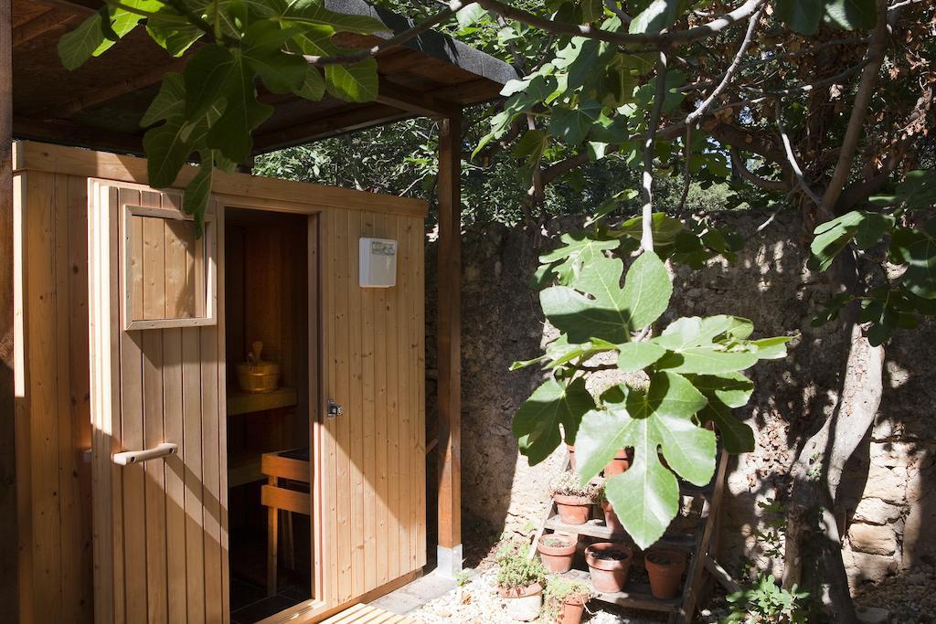 La Bastide Du Bois Breant Hotel Maubec  Ngoại thất bức ảnh